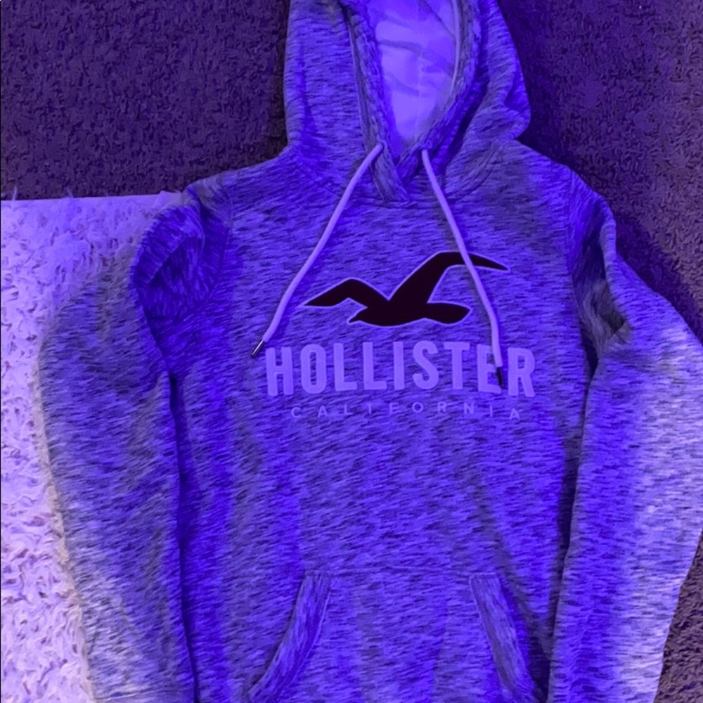 Hollister Sweatshirt